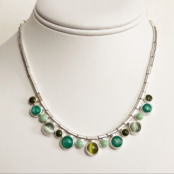 Trifari Shades of Green Circle Necklace NWT - Picture 1 of 9